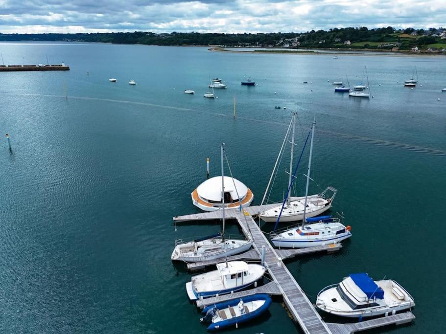 Anthenea Suite Hoteliere Flottante Перро-Гирк Экстерьер фото