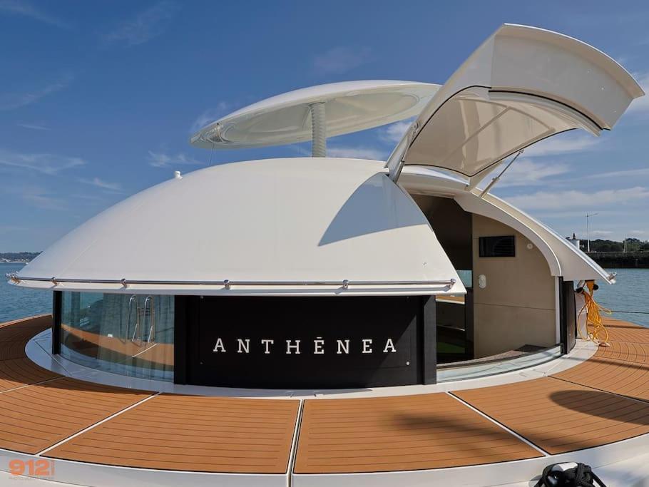 Anthenea Suite Hoteliere Flottante Перро-Гирк Экстерьер фото